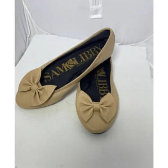 Sam and Libby tan leather flats with bow size